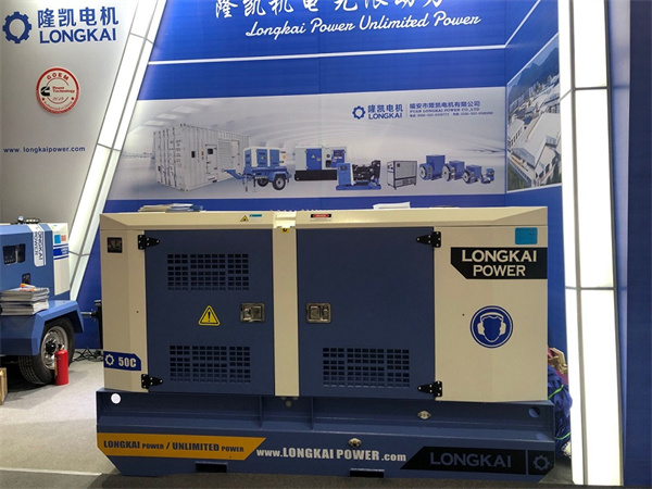 Toldo silencioso tipo L-1